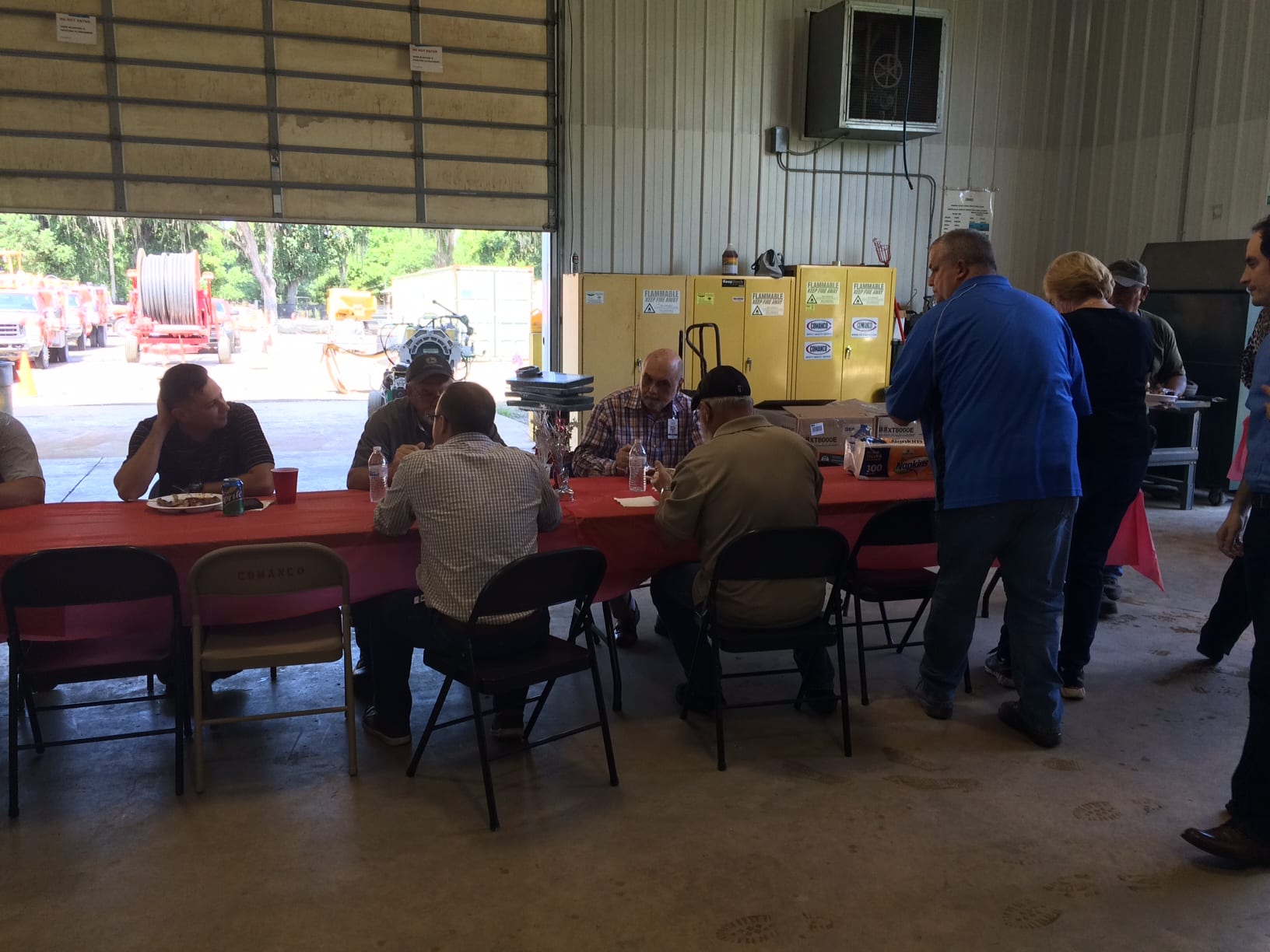BLUE LINE RENTAL PROVIDES LUNCH FOR COMANCO COMANCO