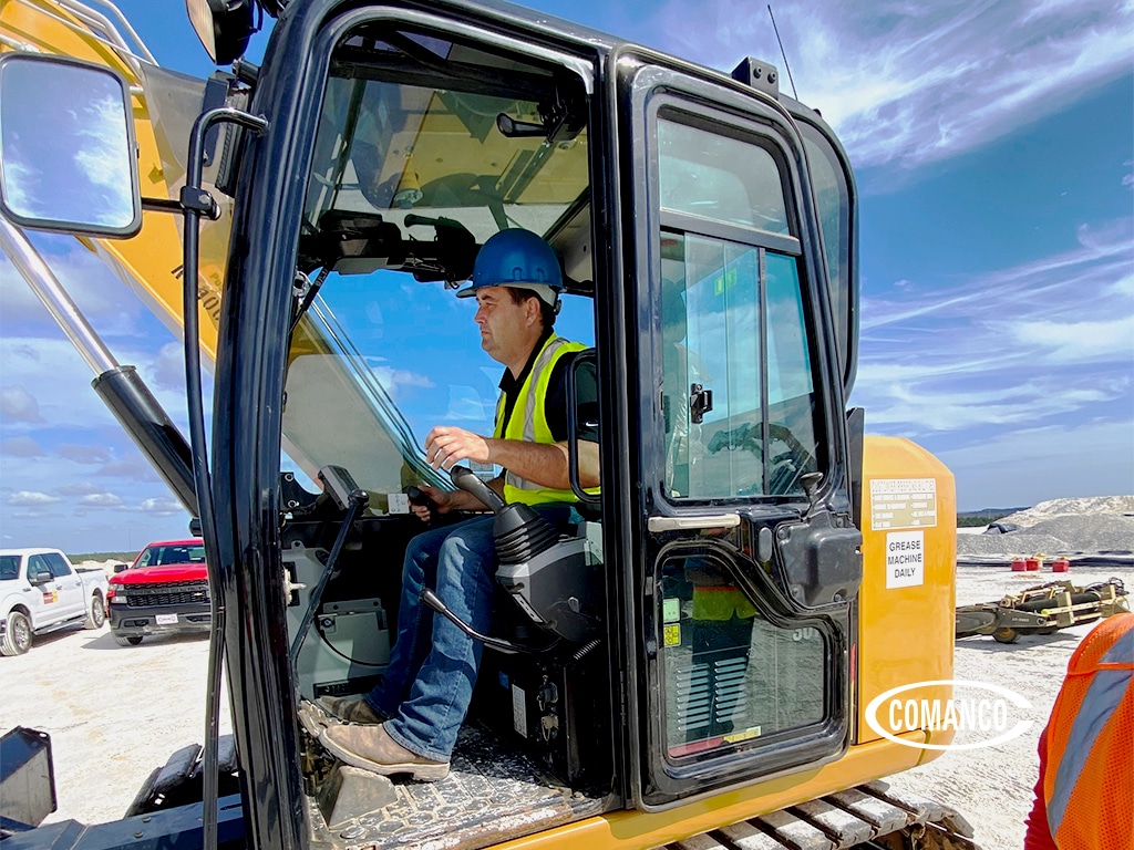 COMANCO Crews Participate in Task Training with Puckett Rental in