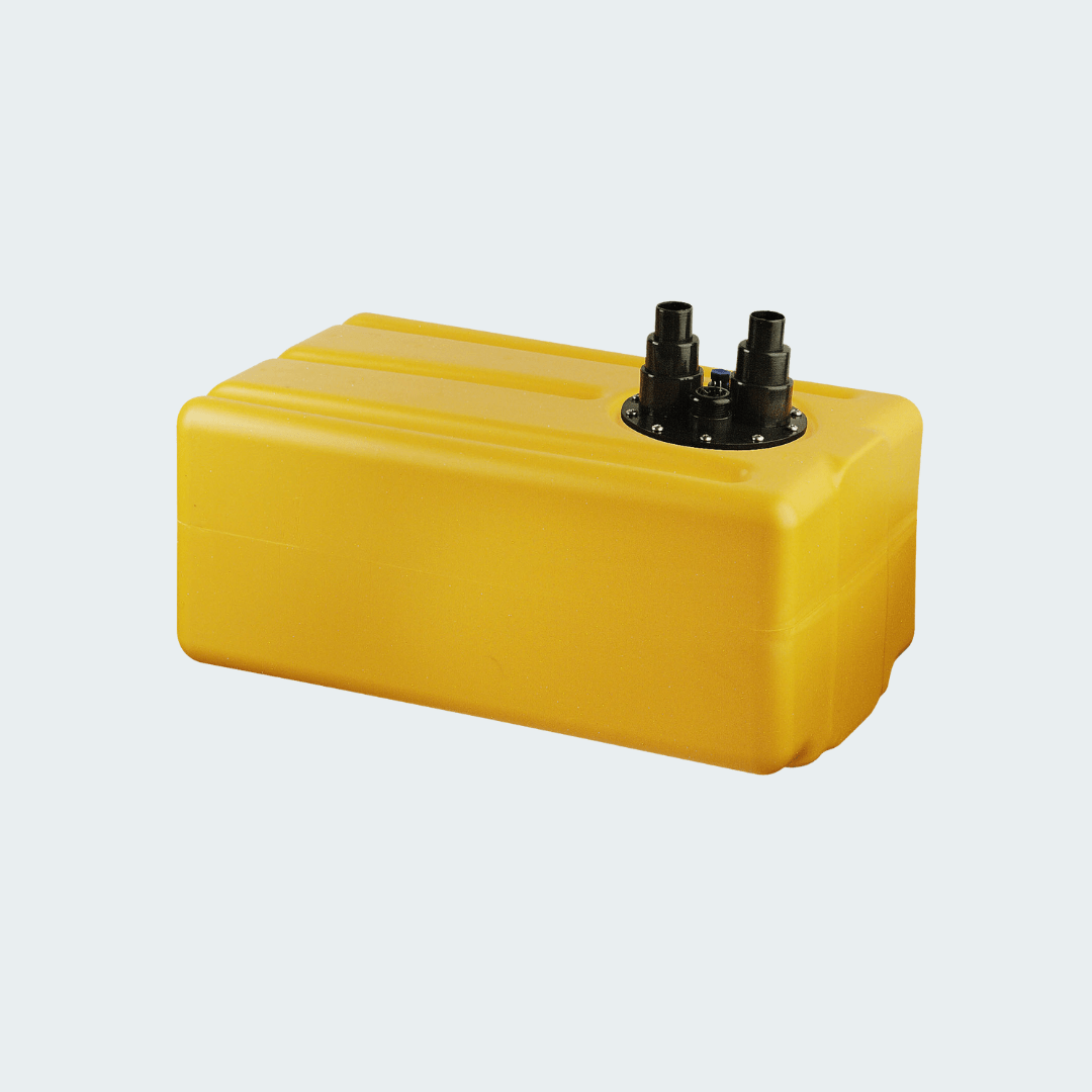 Black / Gray Water Tank lt. 63 Comar Marine