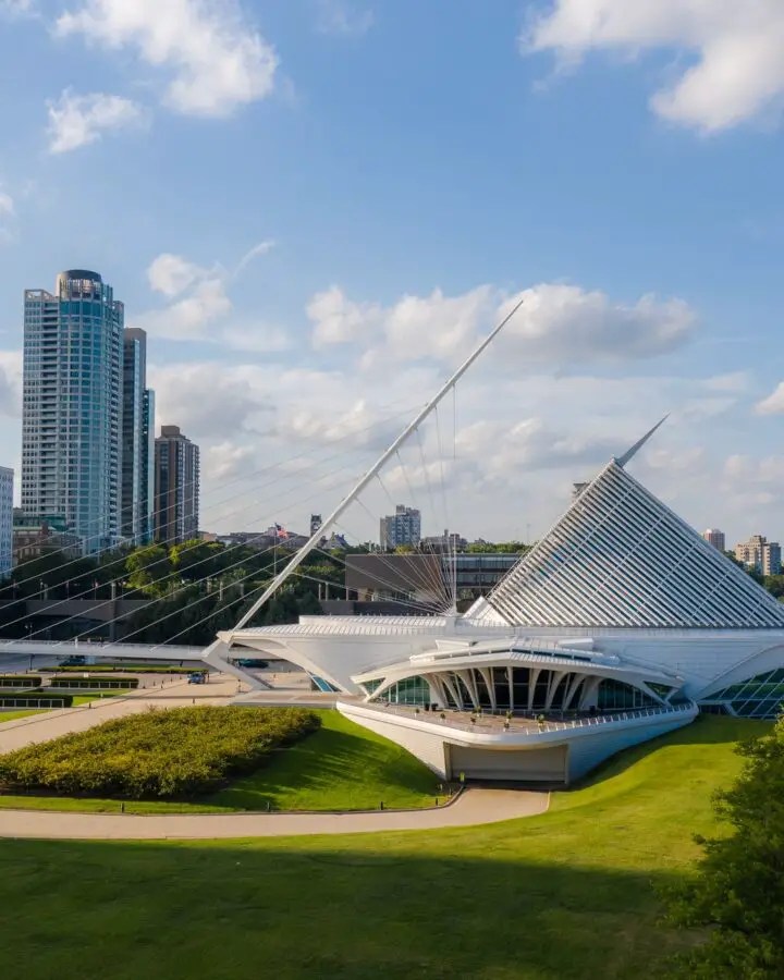 Living in St. Louis, MO What is it like Pros and Cons Combadi