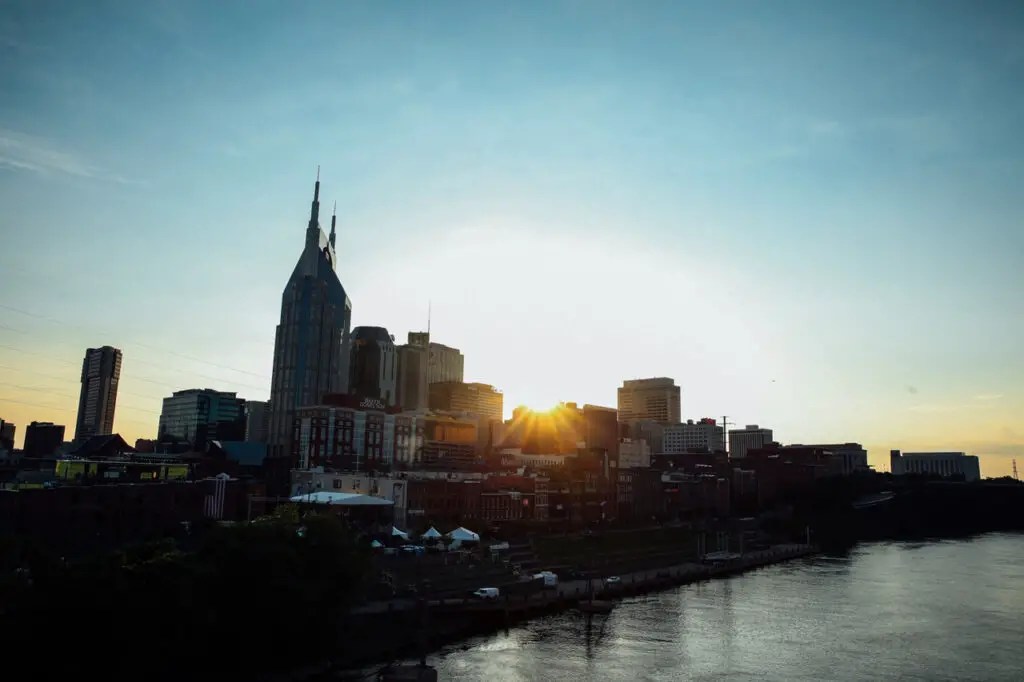 Living in NashvilleDavidson, TN What Is It Like Pros and Cons