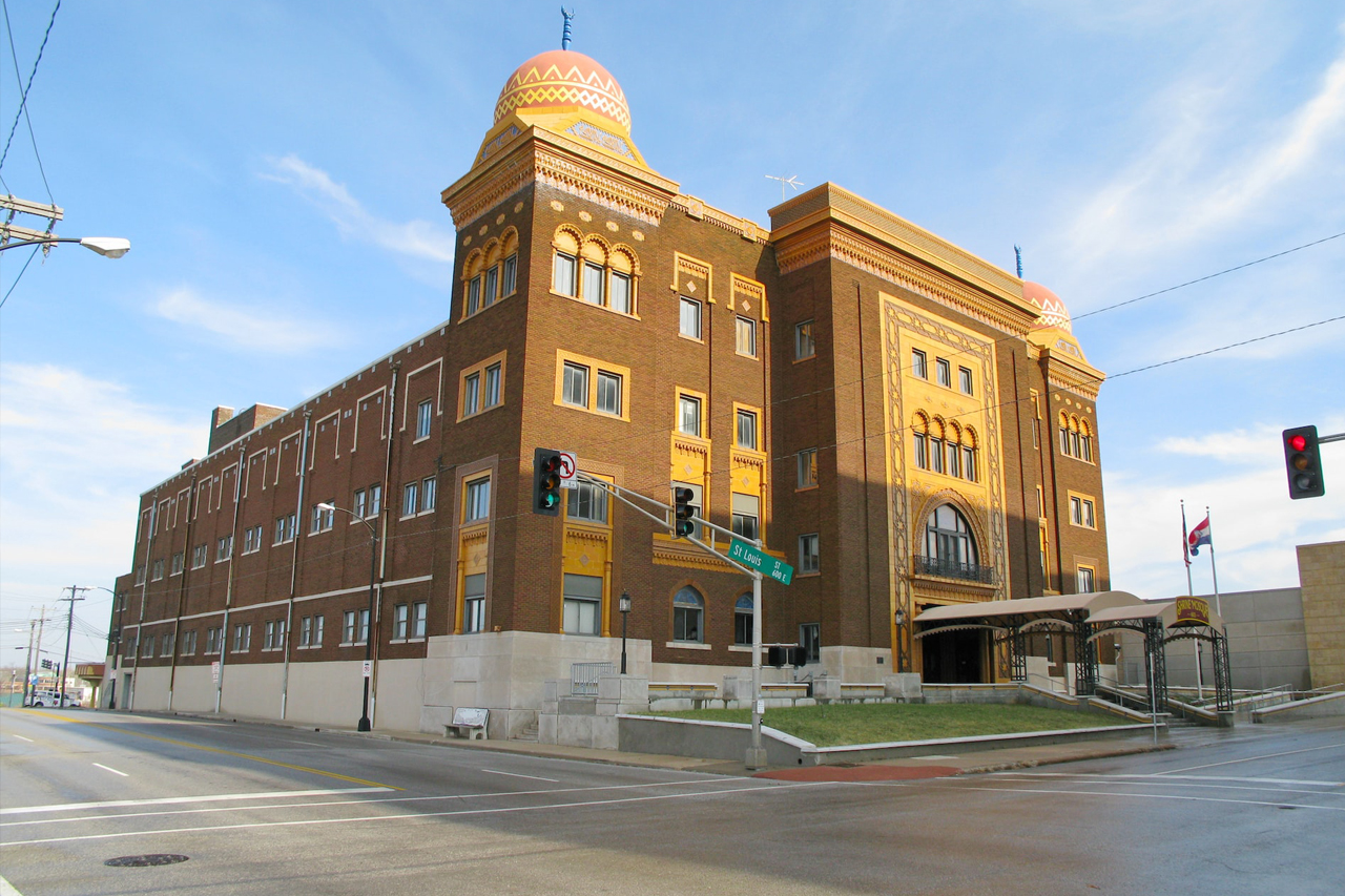 Living in Springfield, MO What is it like Pros and Cons Combadi