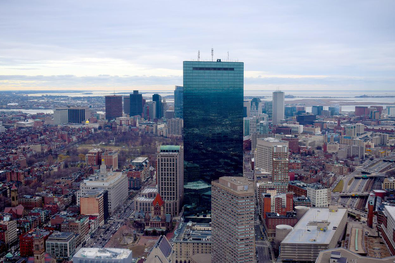 Living In Boston, MA What Is It Like Pros and Cons Combadi
