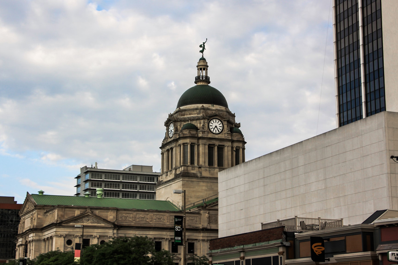 Living in Fort Wayne, IN What is it like Pros and Cons Combadi World Travel Site