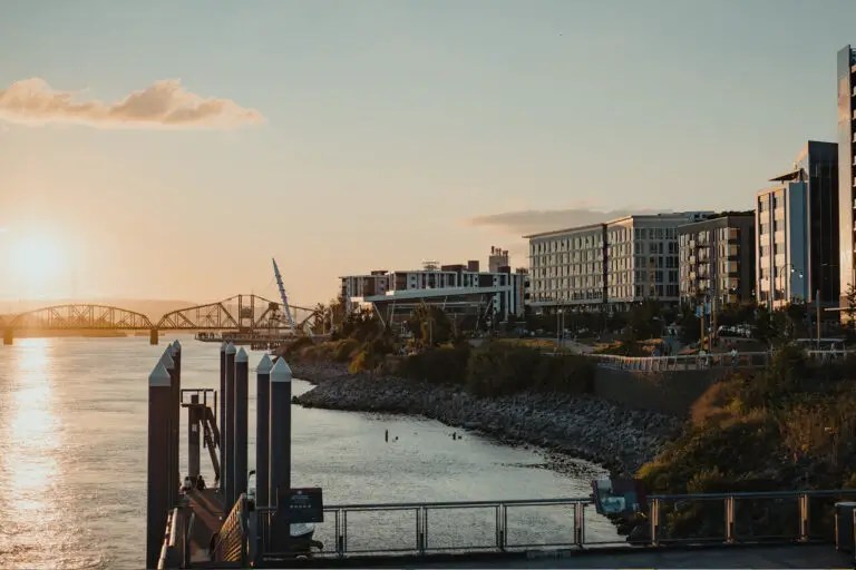 Living in Vancouver, WA What is it like Pros and Cons Combadi