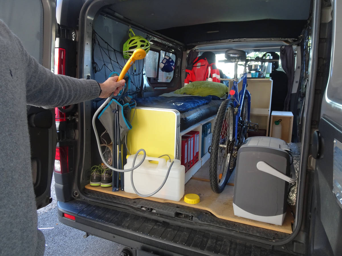 Aménager son Renault TRAFIC avec un kit d’aménagement ComBee