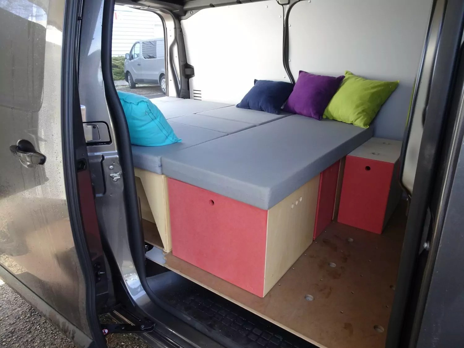 25 ++ lit bébé pour camion aménagé 185856Lit bébé pour