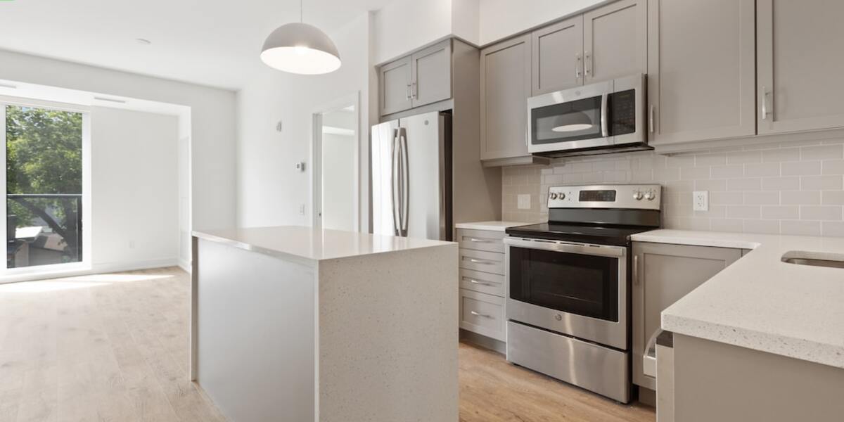 How high off the floor should a wall oven be? Combi Oven