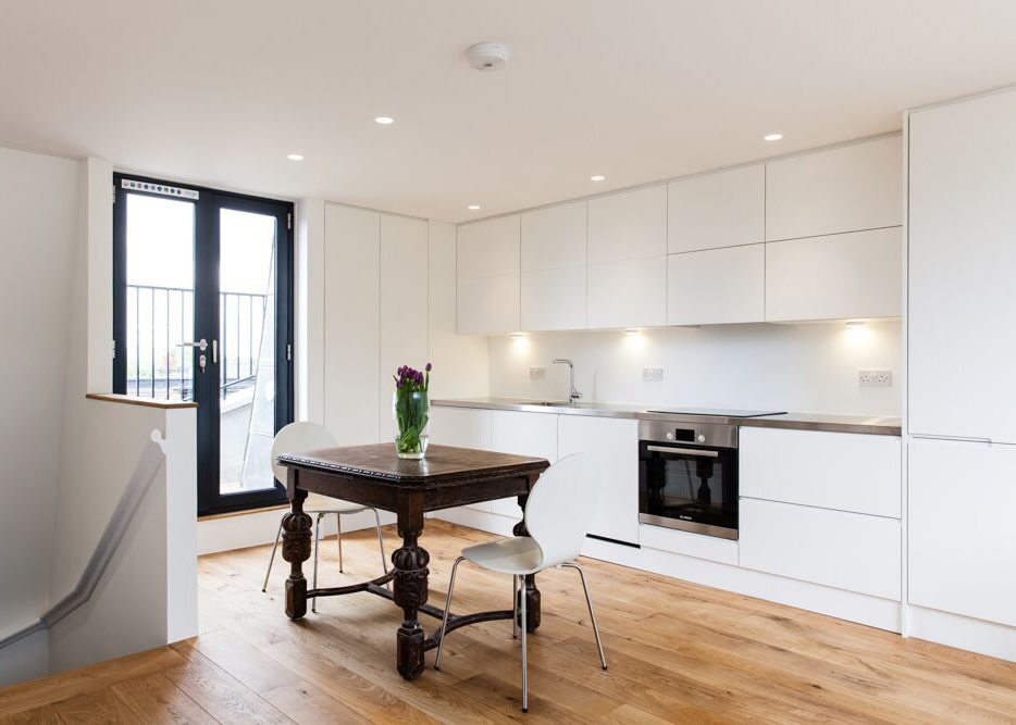 Bespoke furniture North London Bespoke Carpentry Combit