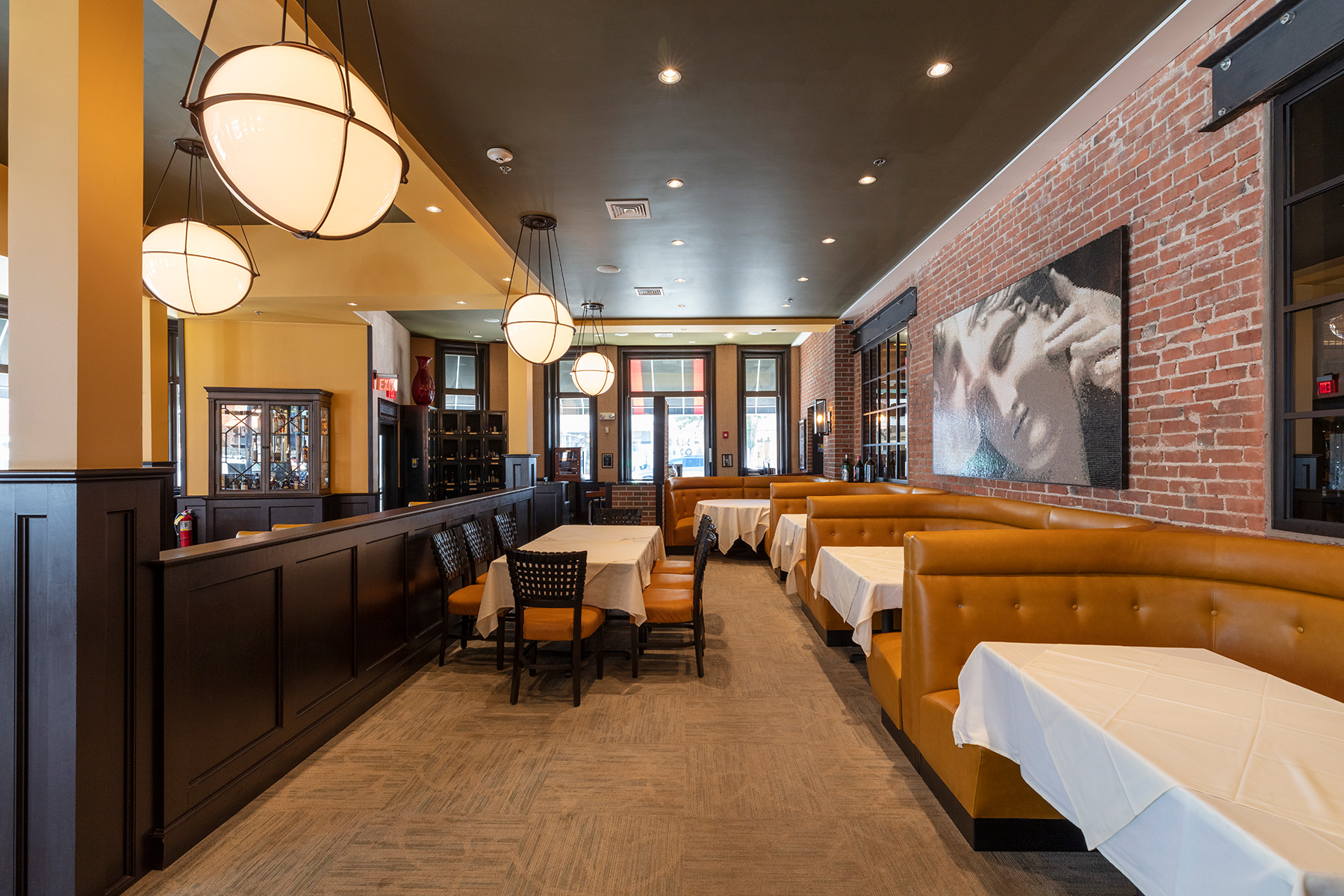 Alba Restaurant Commonwealth Building