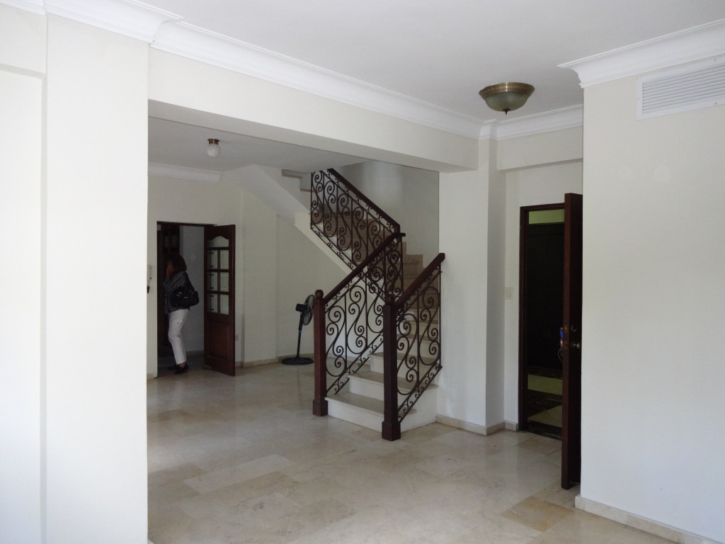 For Sale 2Floor Apartment (200 m2) in Piantini, Santo Domingo