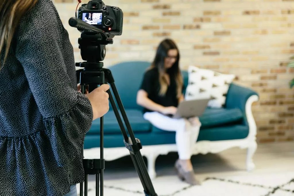 The Benefits of Creating an Explainer Video for Your Business Comeau