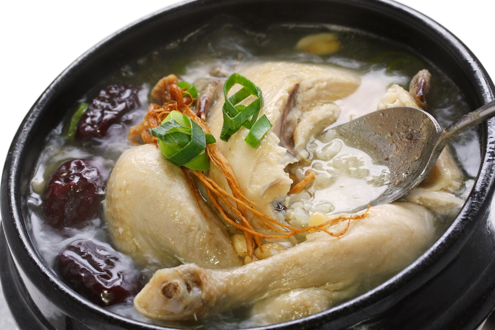Caldo de pollo, un obligado en la cocina Comer y Beber