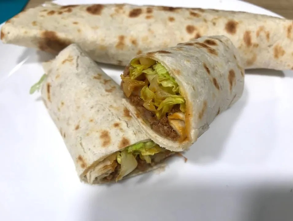 Receta de Burritos de carne picada Comer y Rascar