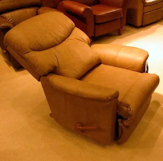 3 Best La Z Boy Recliners Review [2024] Comfy Sittings