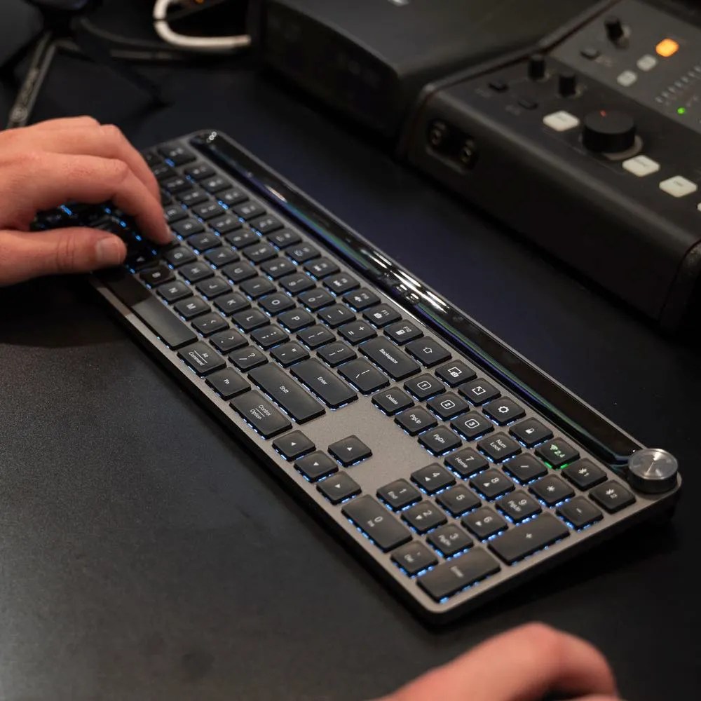 JLab Unveils its Epic Wireless Keyboard - ComicBuzz