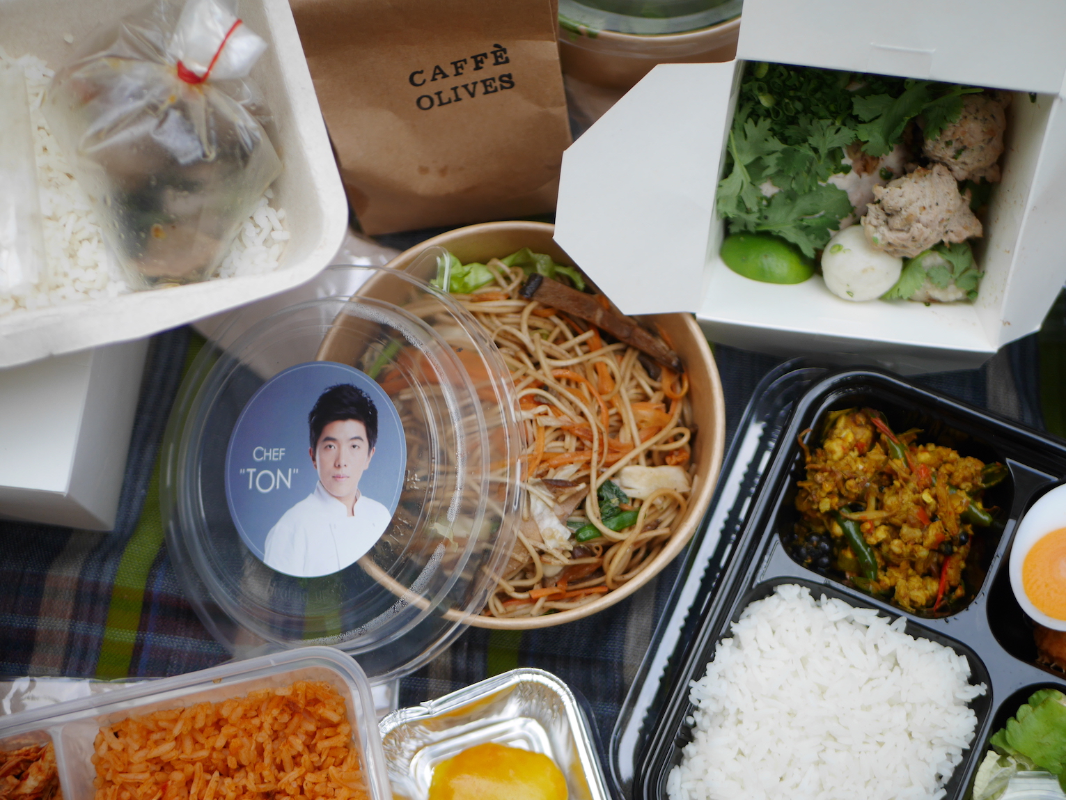 “MOVE ON FIGHTERS” by the Food for Fighters Organisation