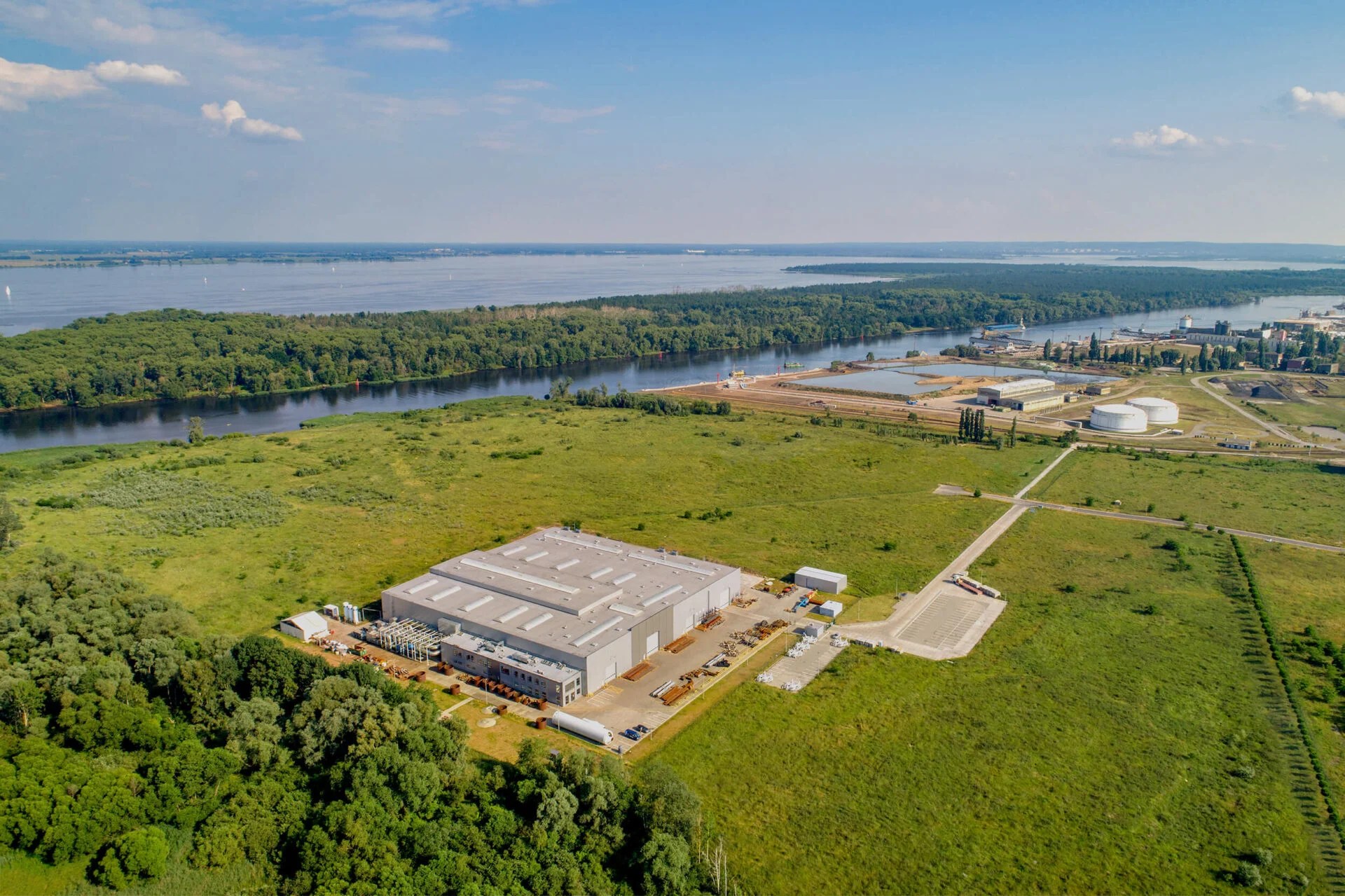 TELEYARD Sp. z o.o. Szczecin Hala produkcyjna Commercecon