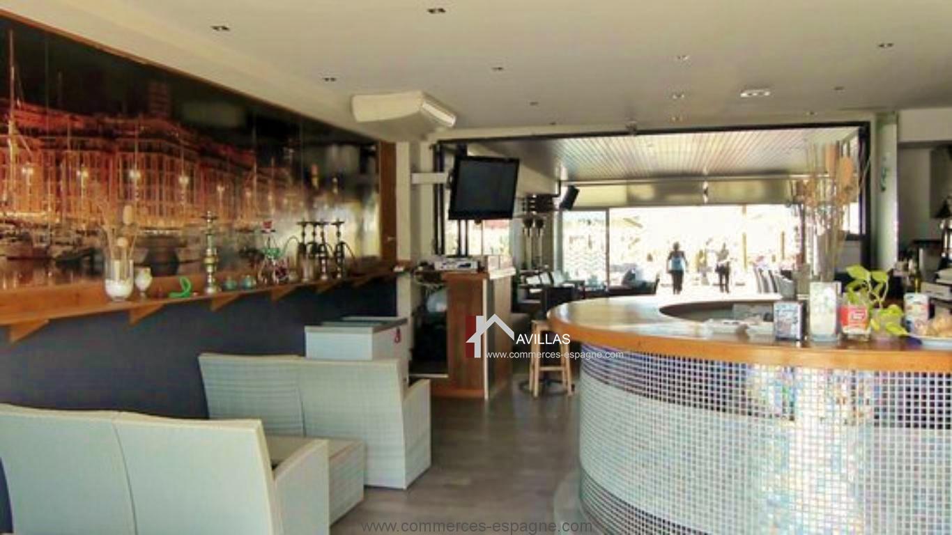 Torrevieja, Bar Lounge dans marina port de plaisance Fonds de