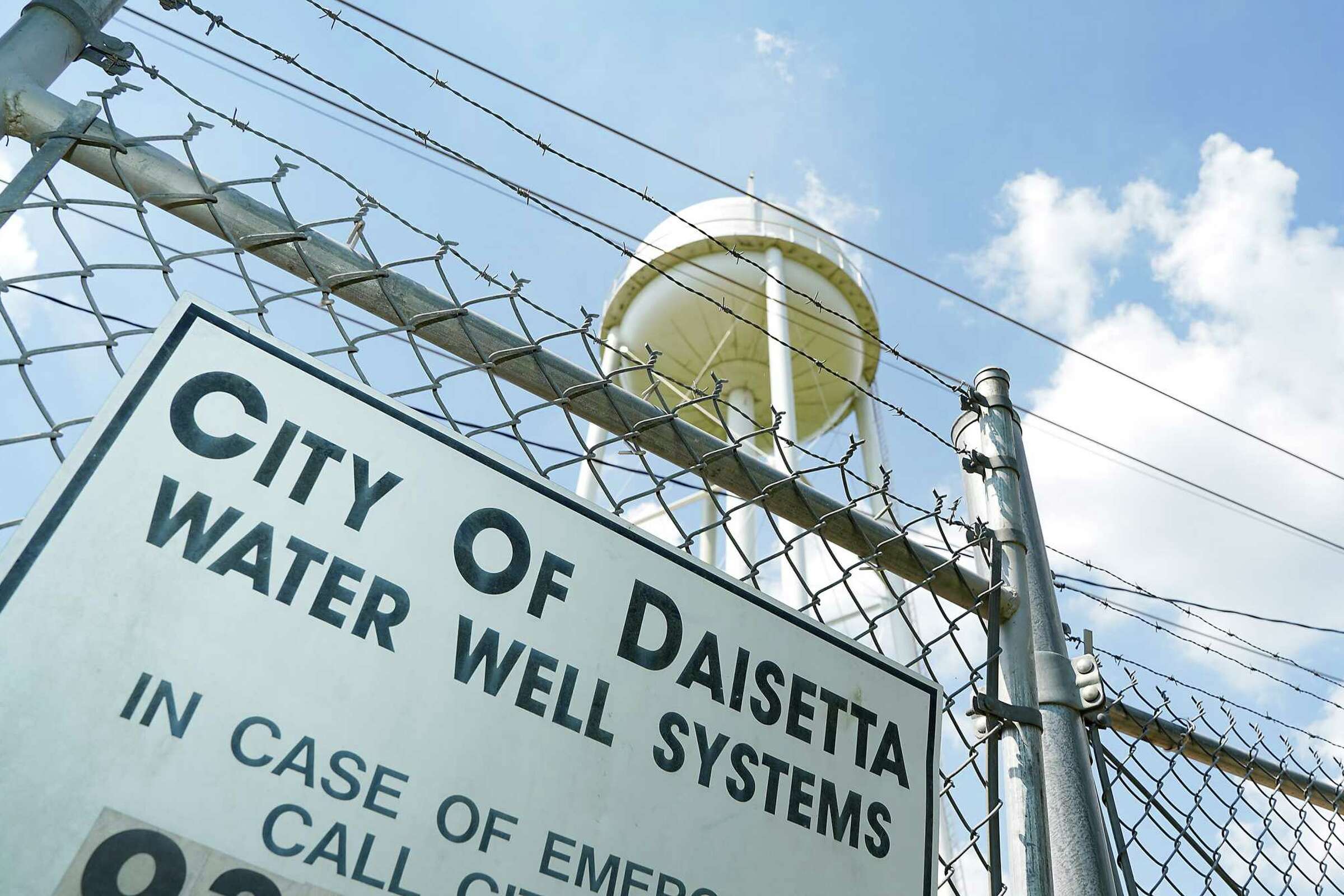 Zombie Wells, Part 3 Sinkholes near old Texas oil wells may signal