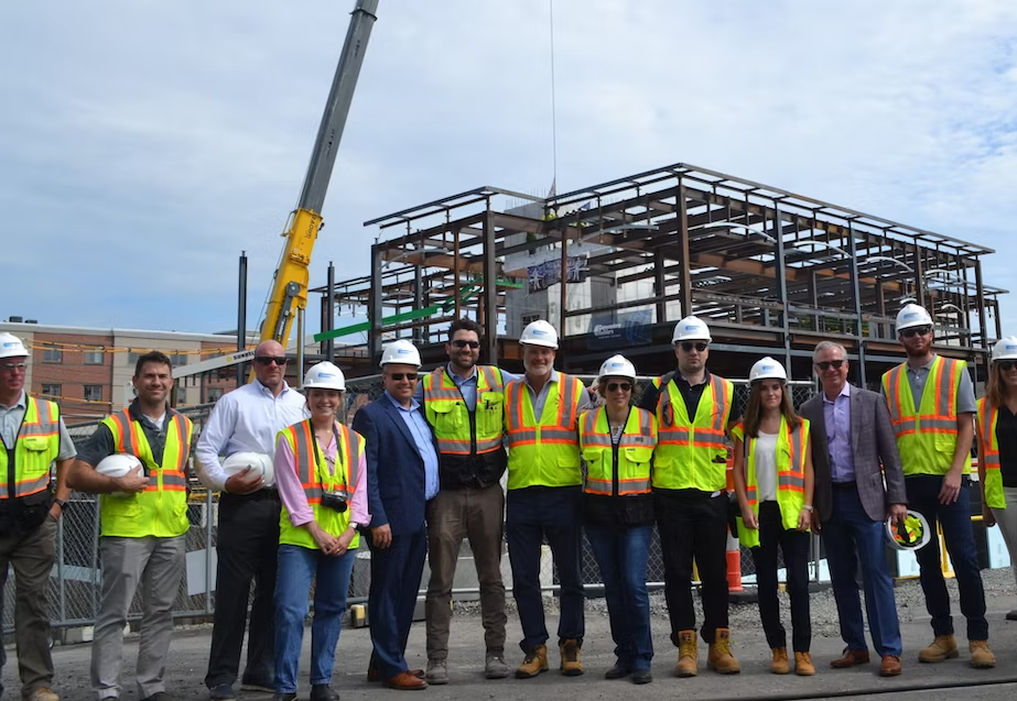 Who We Are Commodore Builders