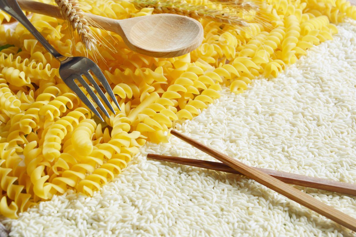 Which Is Healthier Rice Or Pasta? Common Grains