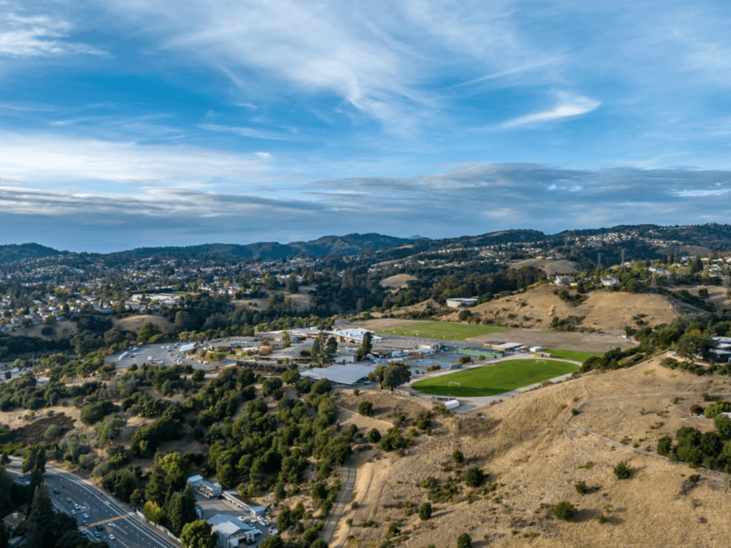 Crow Canyon Creek Homeowners’ Association Common Interest