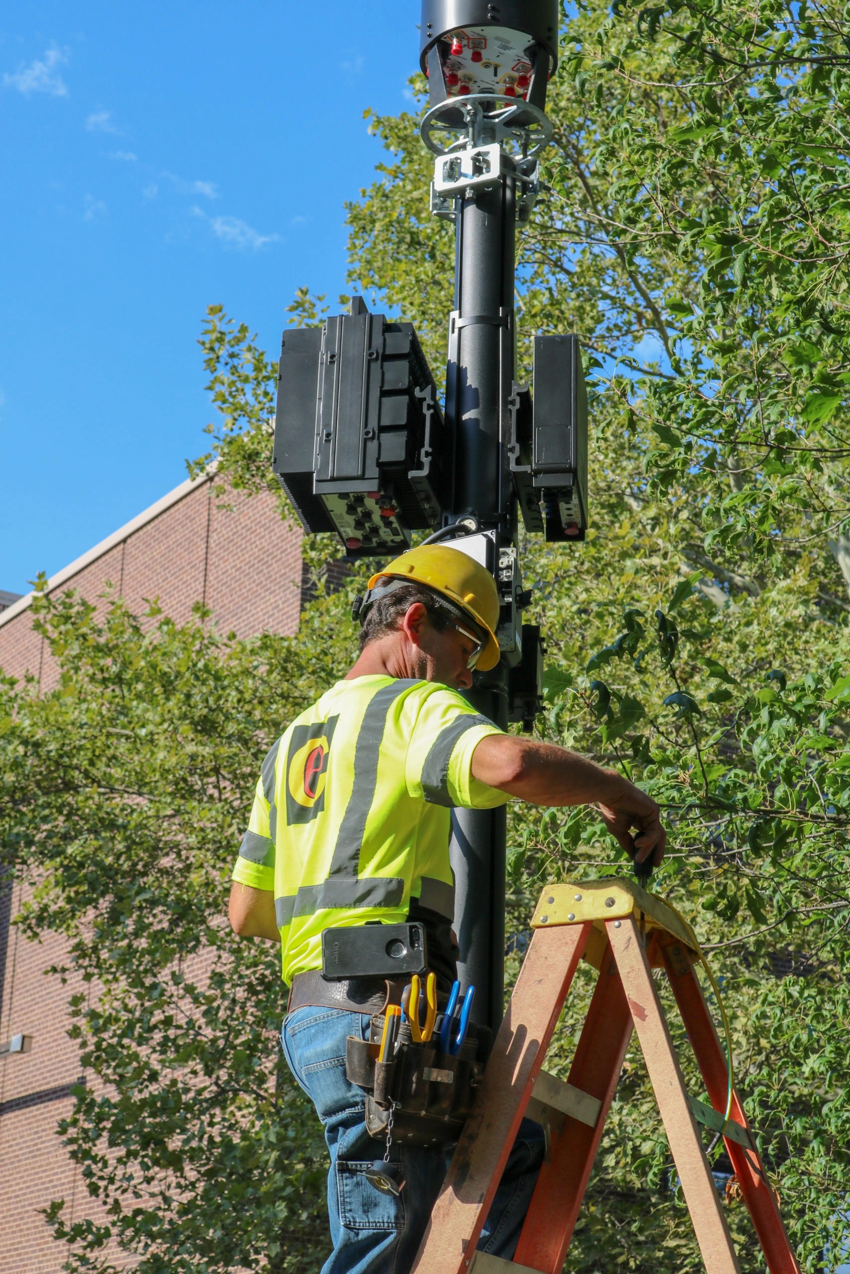 Verizon Wireless/University of Nebraska Small Cells Commonwealth