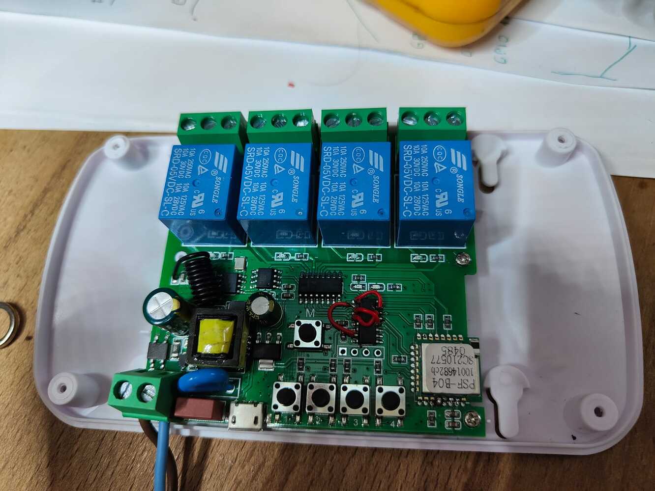 Hacking the PSFB04 ESP8285 4 channel relay board and with Tasmota and