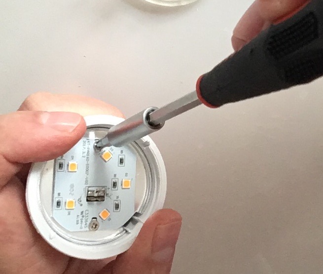 Hack IKEA Trådfri Motion Sensor for presence control Share your