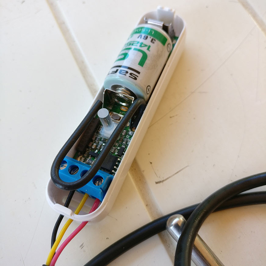 I "made" a floating (zwave) swimming pool temp probe Share your