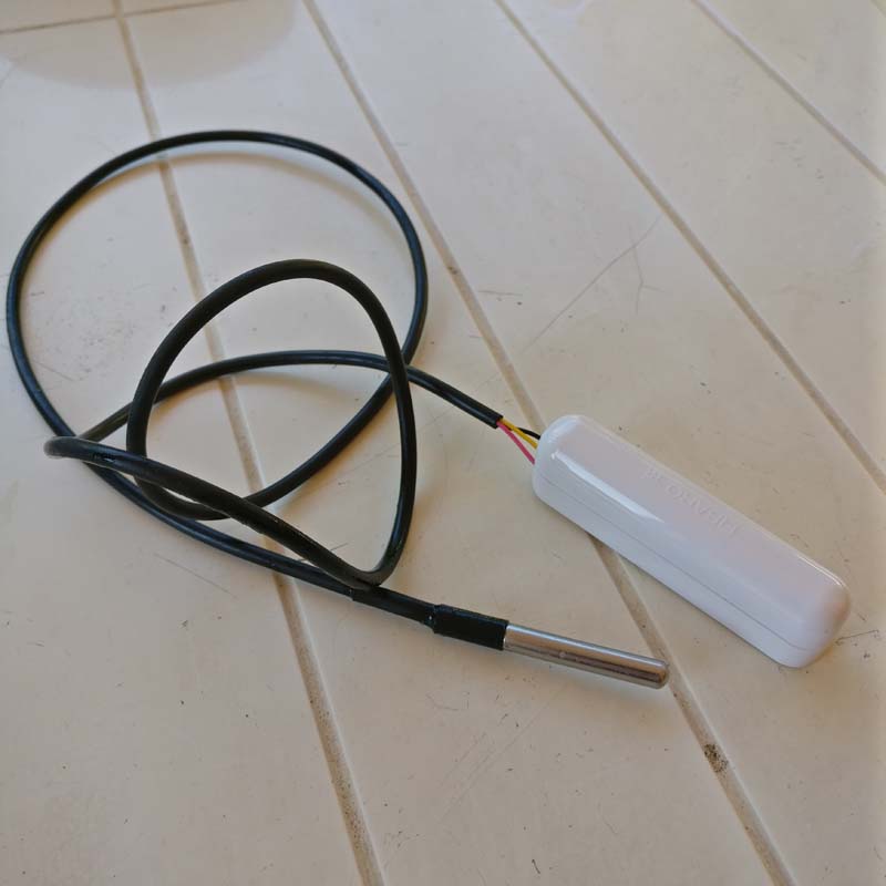 I "made" a floating (zwave) swimming pool temp probe Share your