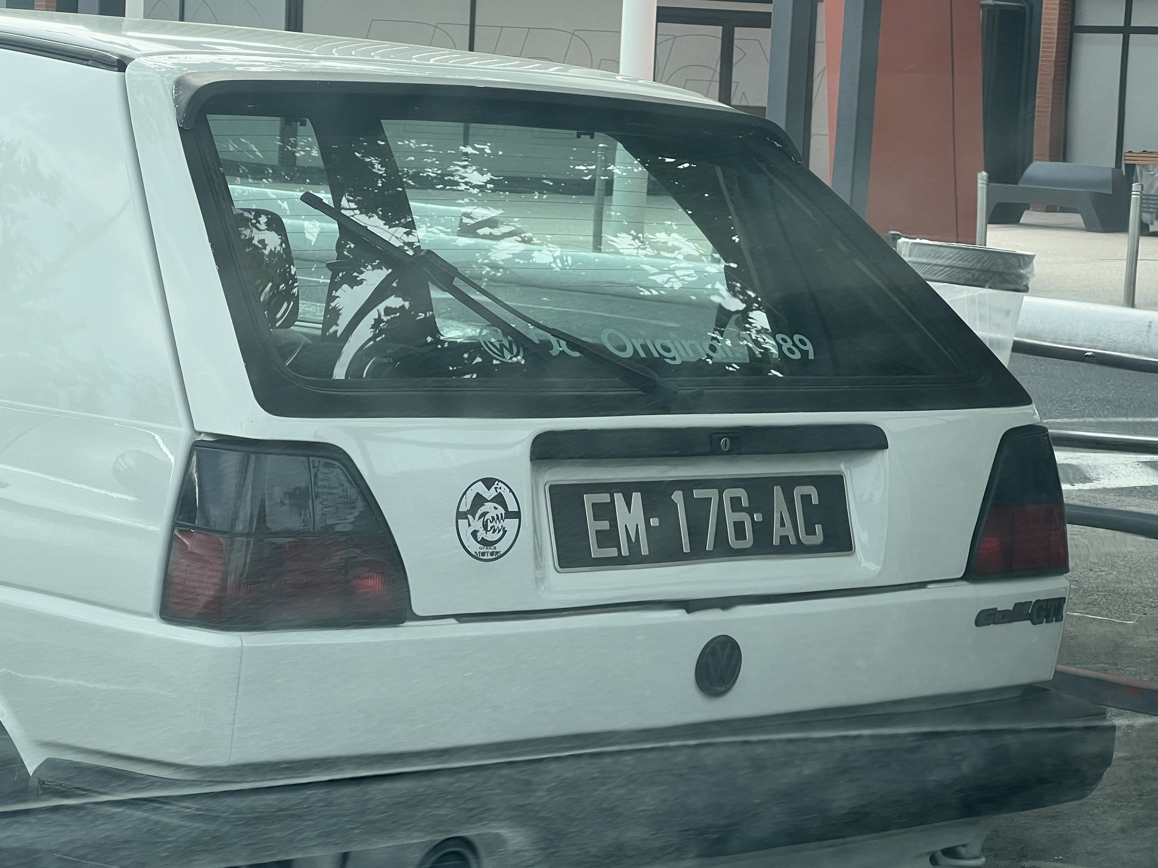 add window reflections removal to Distraction Remo... Adobe Community