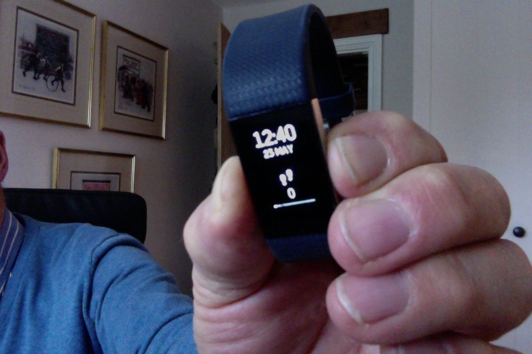 Charge 2 stuck showing the same time and date Fitbit Community