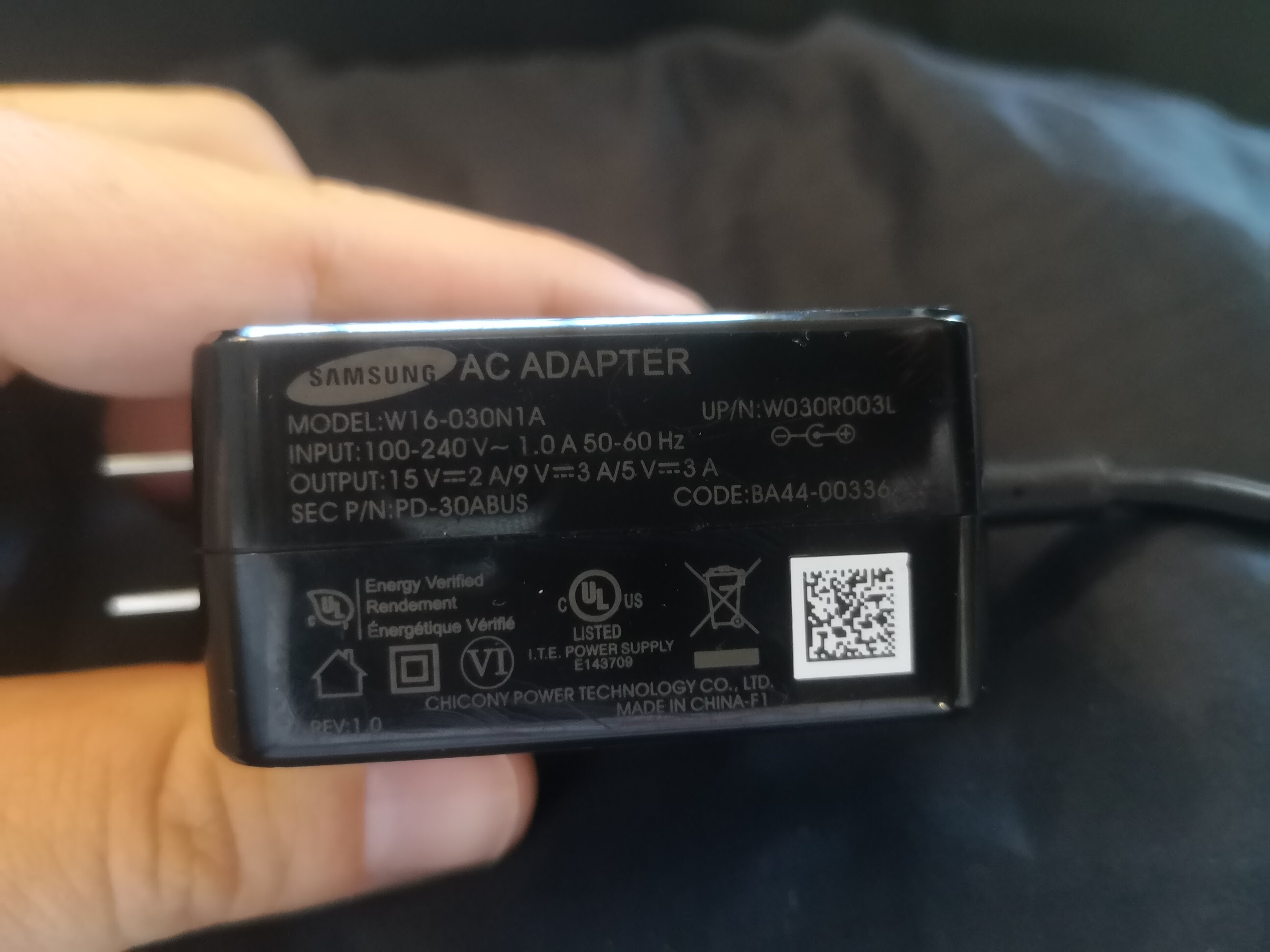 Charging from a 30 watt USBPD charger not working Framework Laptop