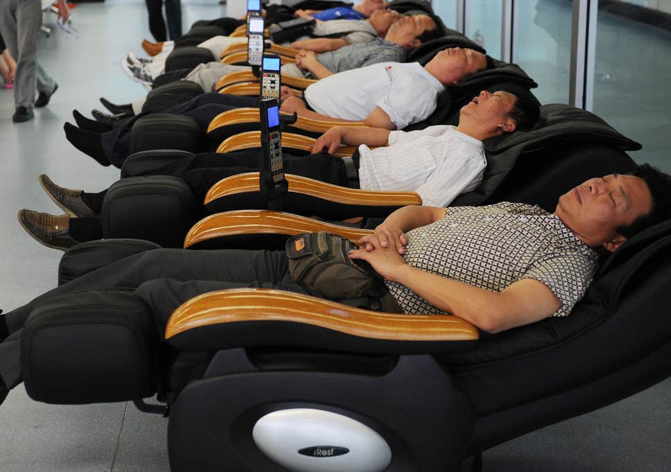 Is it okay to sleep in a massage chair? Everything you need to know