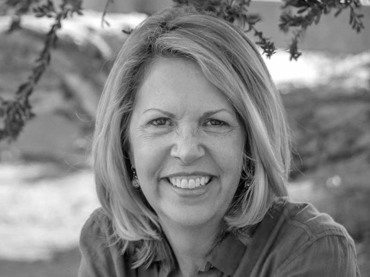 Dr. Linda Humphreys By growing and evolving we more alive, have