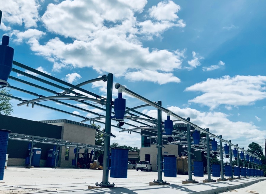 Longtime Kingwood business Shiner's Express Car Wash reopens after