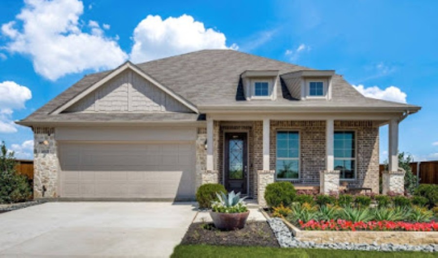 Ascend at Watson Creek neighborhood opens in north Fort Worth