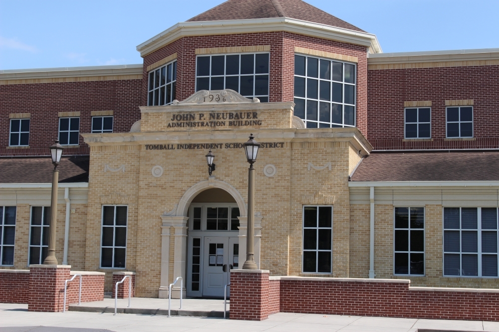 Tomball ISD 'strongly considering' limited virtual option for K6 as