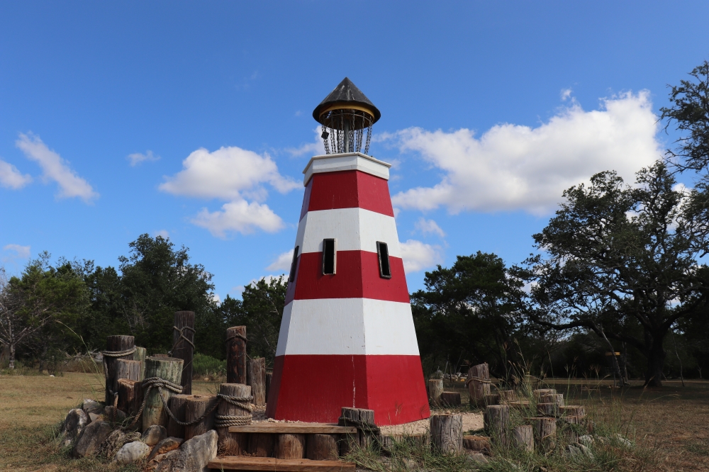 The Flying Armadillo Disc Golf Club has course options for players of