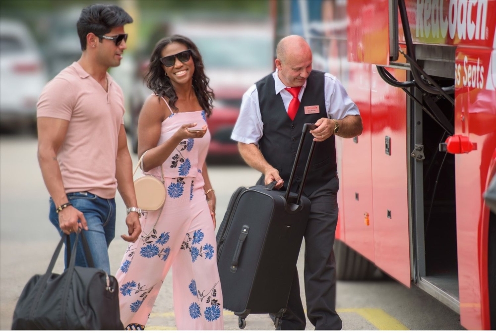 Luxury motor coach company RedCoach expands Texas route to Katy