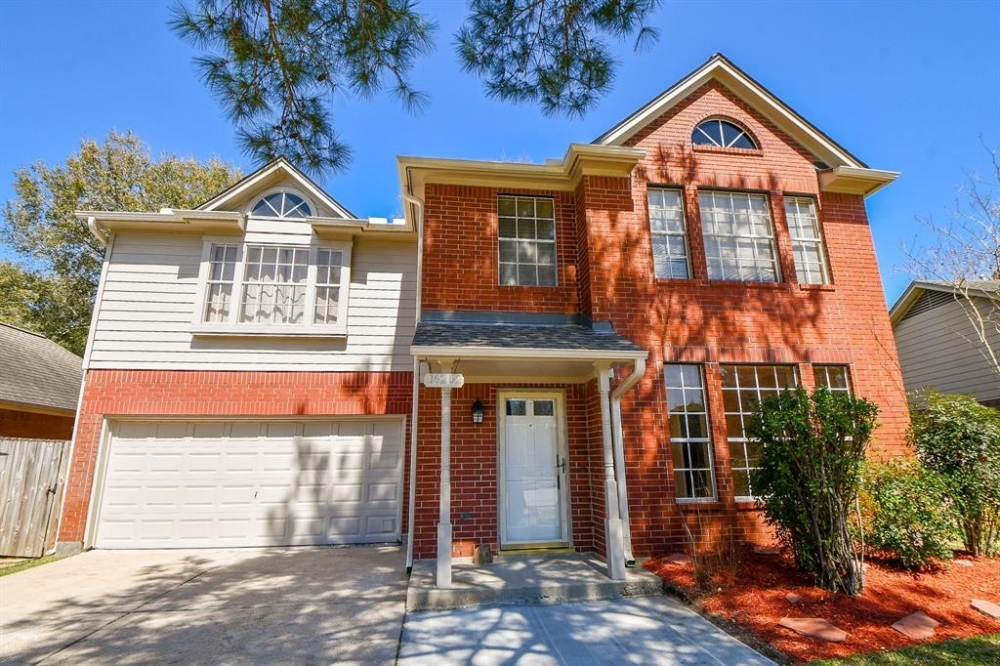 Learn about Bay Knoll, May's featured neighborhood Community Impact