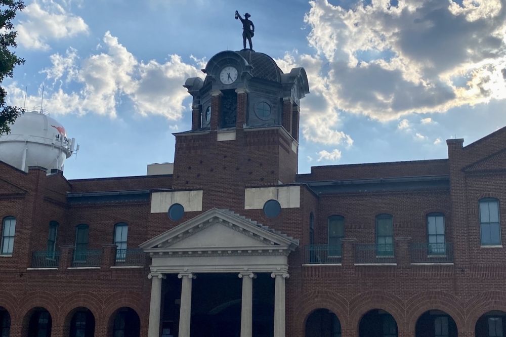 Grapevine to complete upgrades to downtown’s sidewalks, street lighting