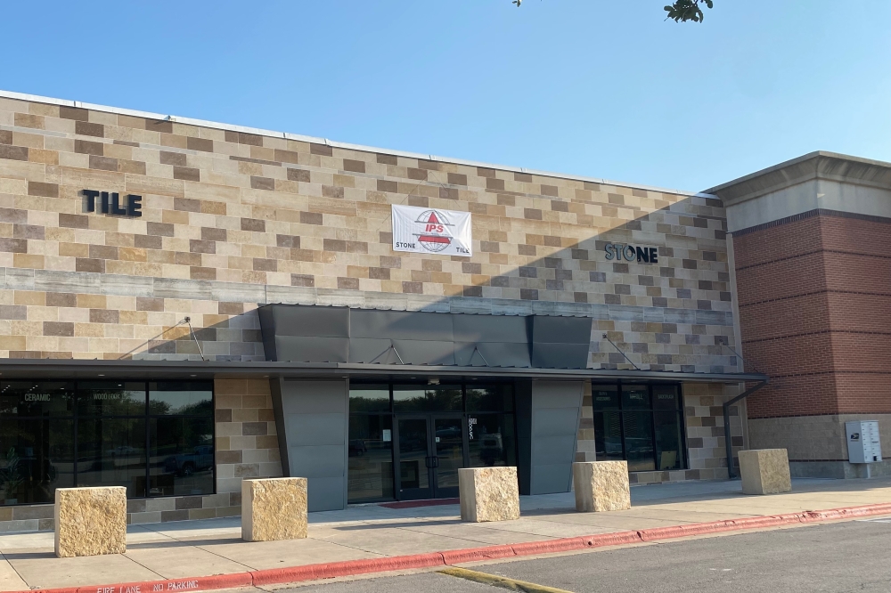 Round Rock businesses Nancy's Sky Garden, iTile change names