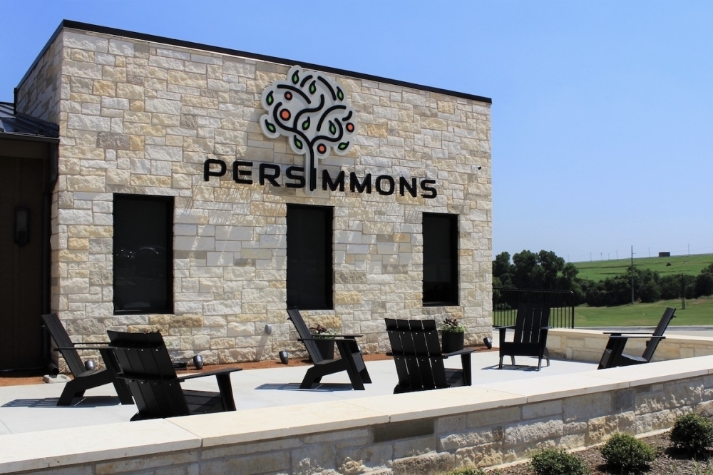 Grapevine takes over Persimmons Bar & Grill; Lewisville’s police, fire