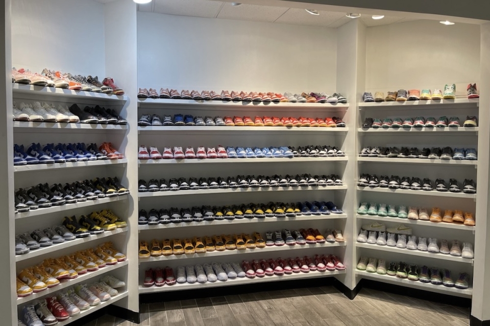 Premier Pas offers trendy streetwear, sneakers in Grapevine Mills