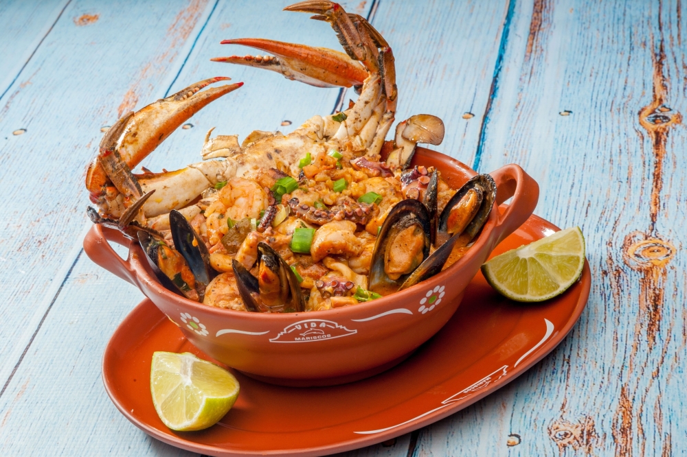 Cabrera family offers seafood, traditional Mexican dishes at new