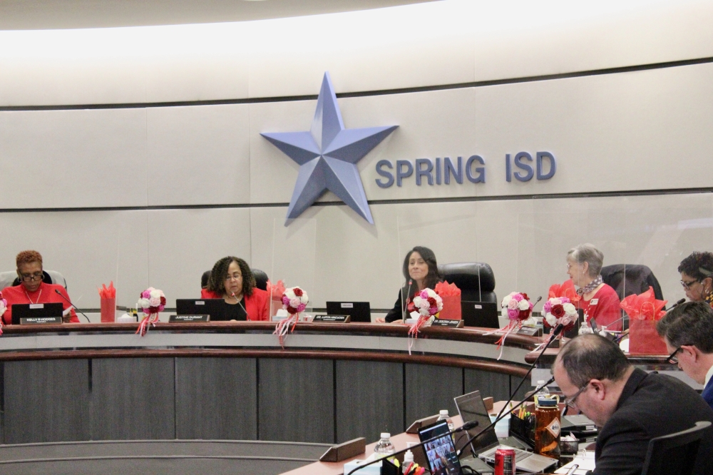 Spring ISD trustees expand 2022 teacher incentive package by 238.5K
