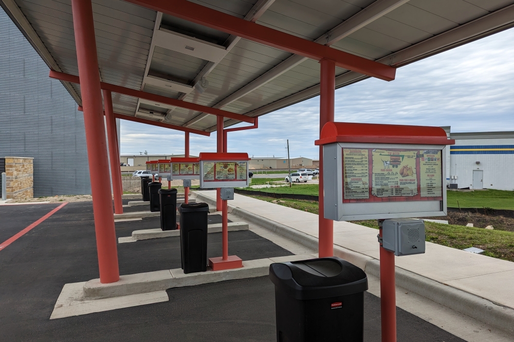 Top Notch Hamburgers opens doors to Hutto location Community Impact